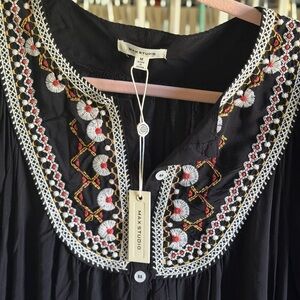 Max Studio Black Blouse with Colorful Embroidery